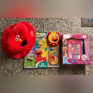 Elmo hat & story book music player  Disney Princess books  w/electronic reader